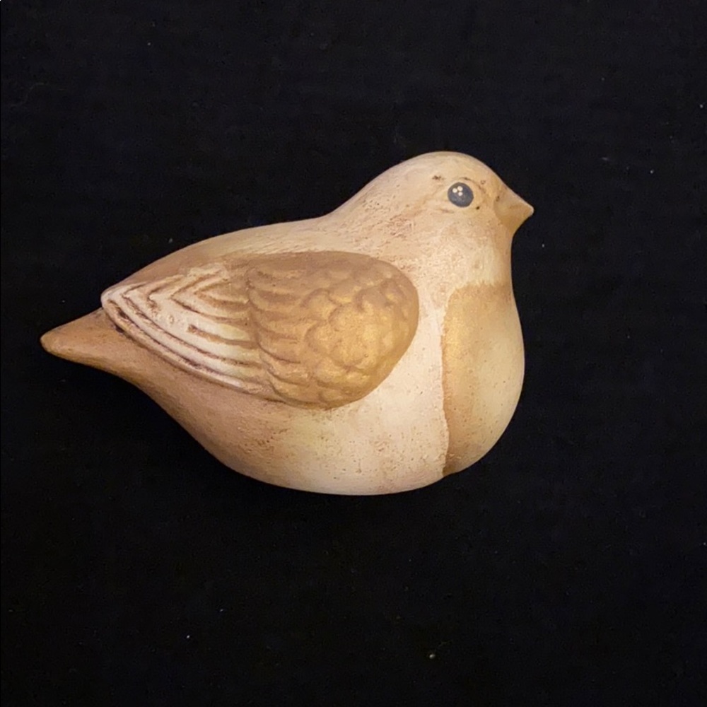 Gold and Tan Bird - Picture 2 of 8